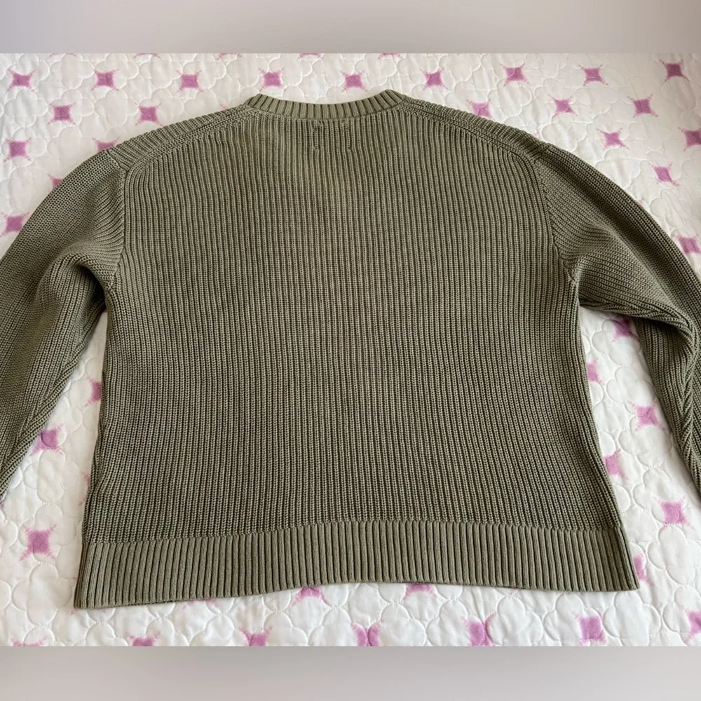 Abercrombie & Fitch light sage